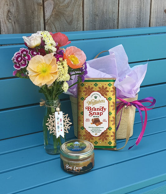 'Something Sweet' Honey & Flowers Gift Basket