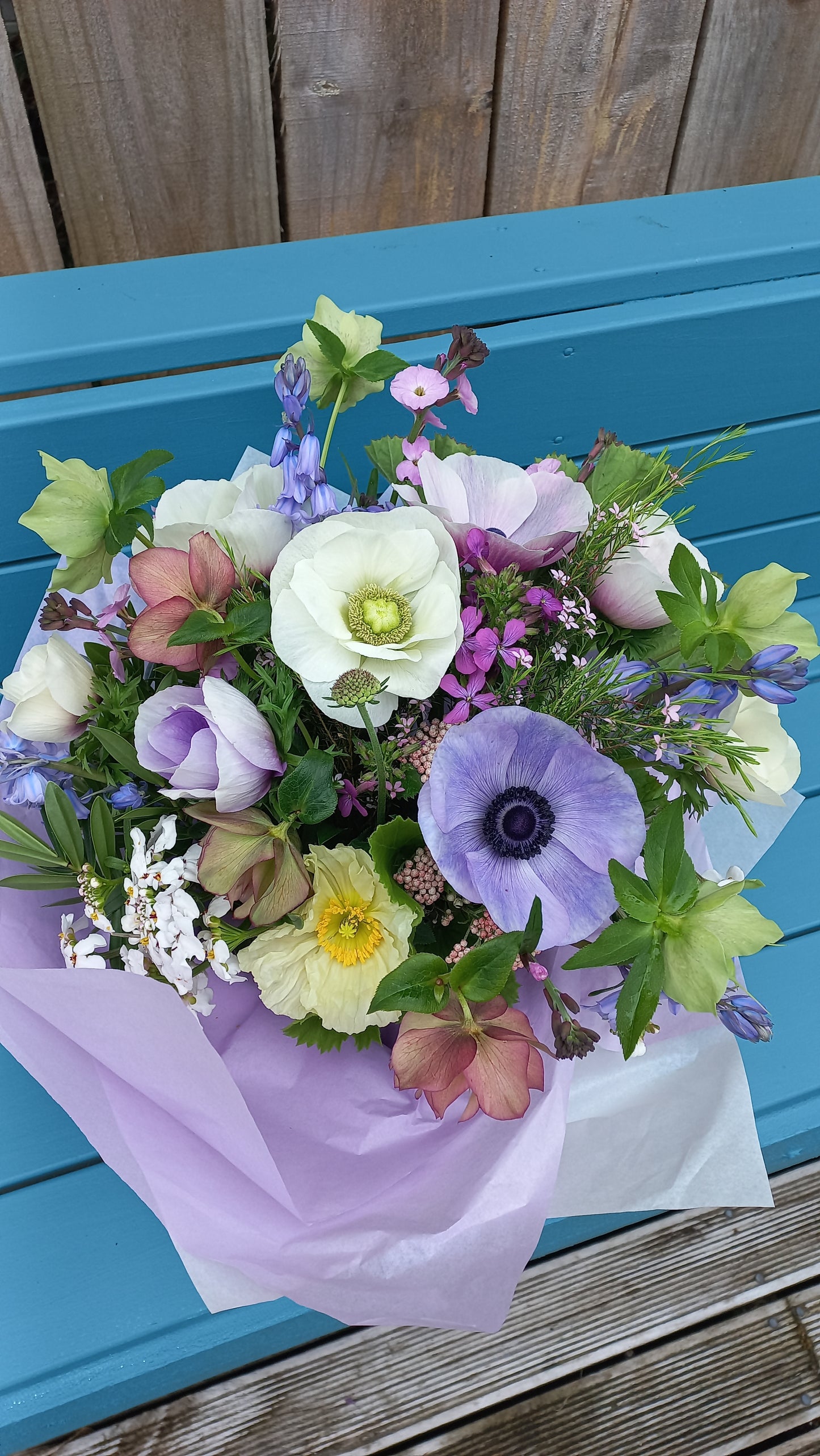 'With Sympathy' Flower Arrangement Large