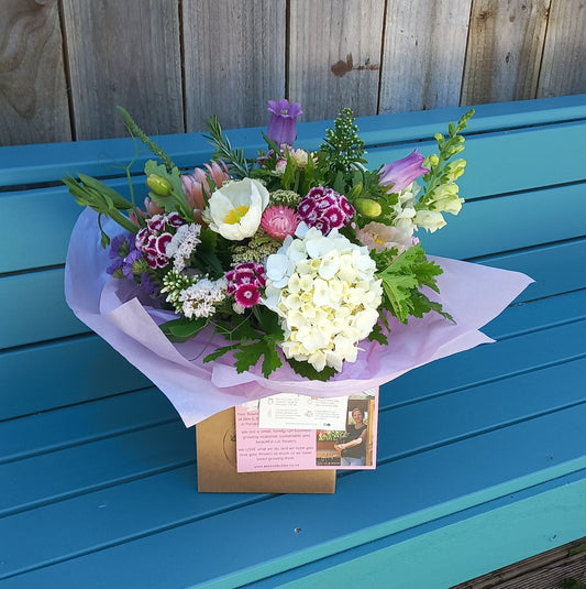 'Pastel Meadow' Large Flower Arrangement