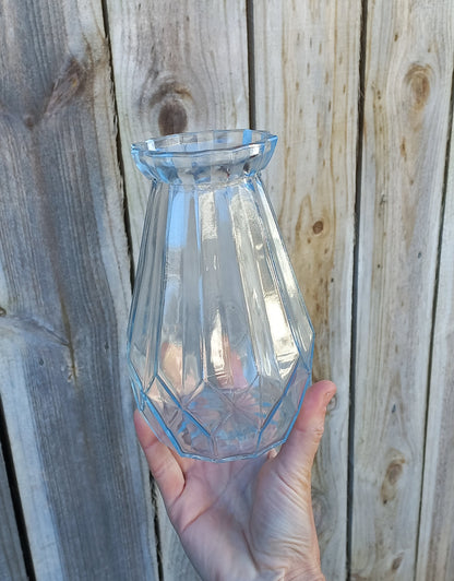 Hello Sunshine - Arrangement in a glass vase