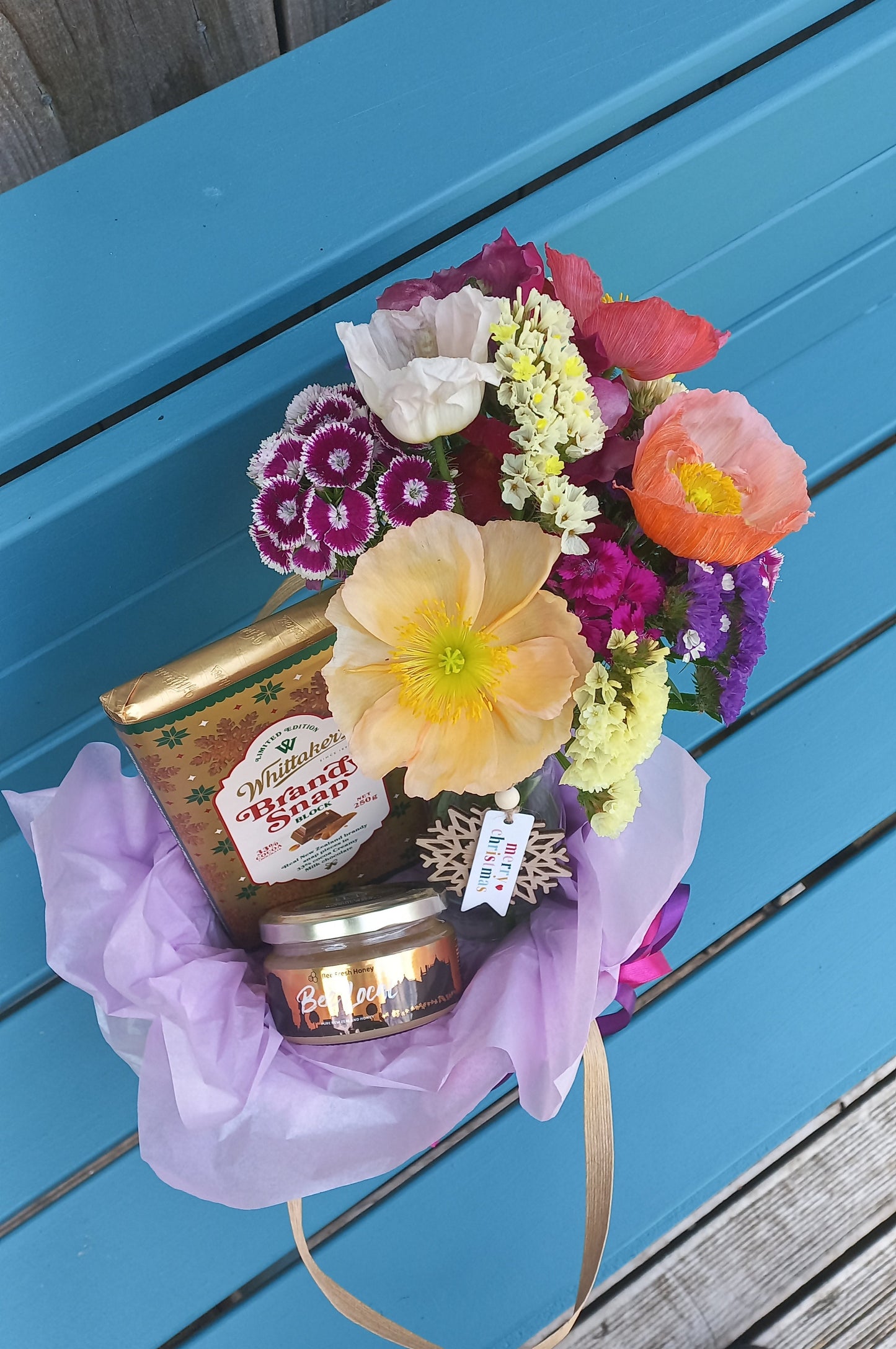 'Something Sweet' Honey & Flowers Gift Basket