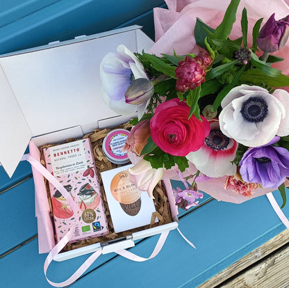 'Just Because' Gift Box with Fresh Flowers