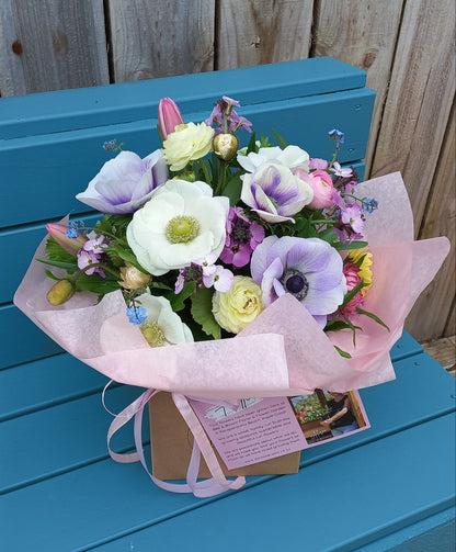 'Pastel Meadow' Flower Arrangement